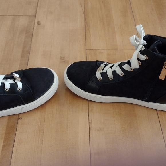 Michael Kors high top sneakers - Picture 3 of 8